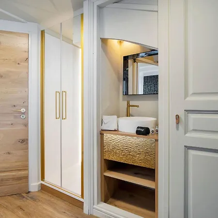 Lägenhet Luxurious With Ski-in And Out Access In Centre Val Thorens
